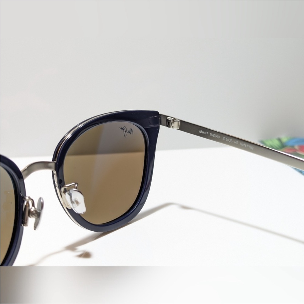 NEW Maui Jim Polarized Wood Rose in Navy with Blue Hawaii Glass Lenses - Picture 9 of 11